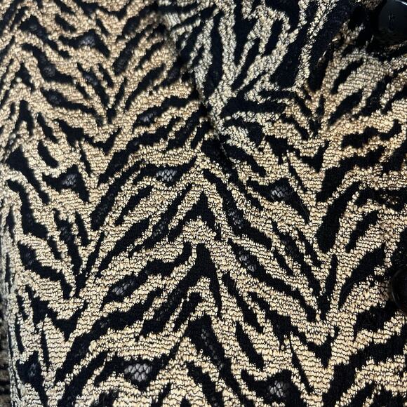 Chico's Design Jacket size 14 16/3 Gold Black Stretch Career Evening Wedding - Picture 4 of 8